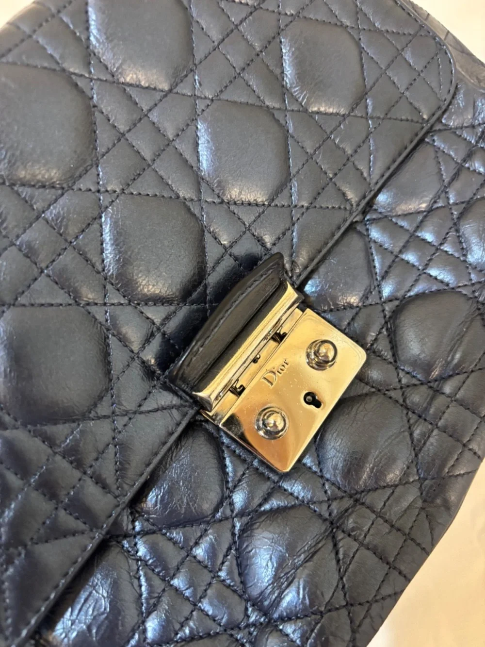 Christian Dior Miss Dior in Metallic Blue Pre-Owned - Picture 14 of 15